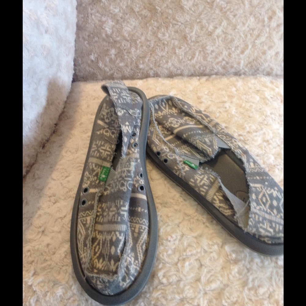 Woman Sanuk Shoes