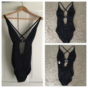 One piece plunge swimsuit