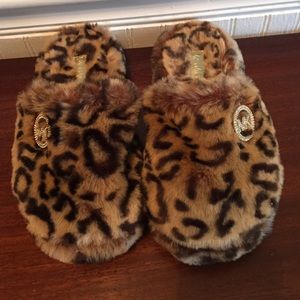 Michael Kors slippers