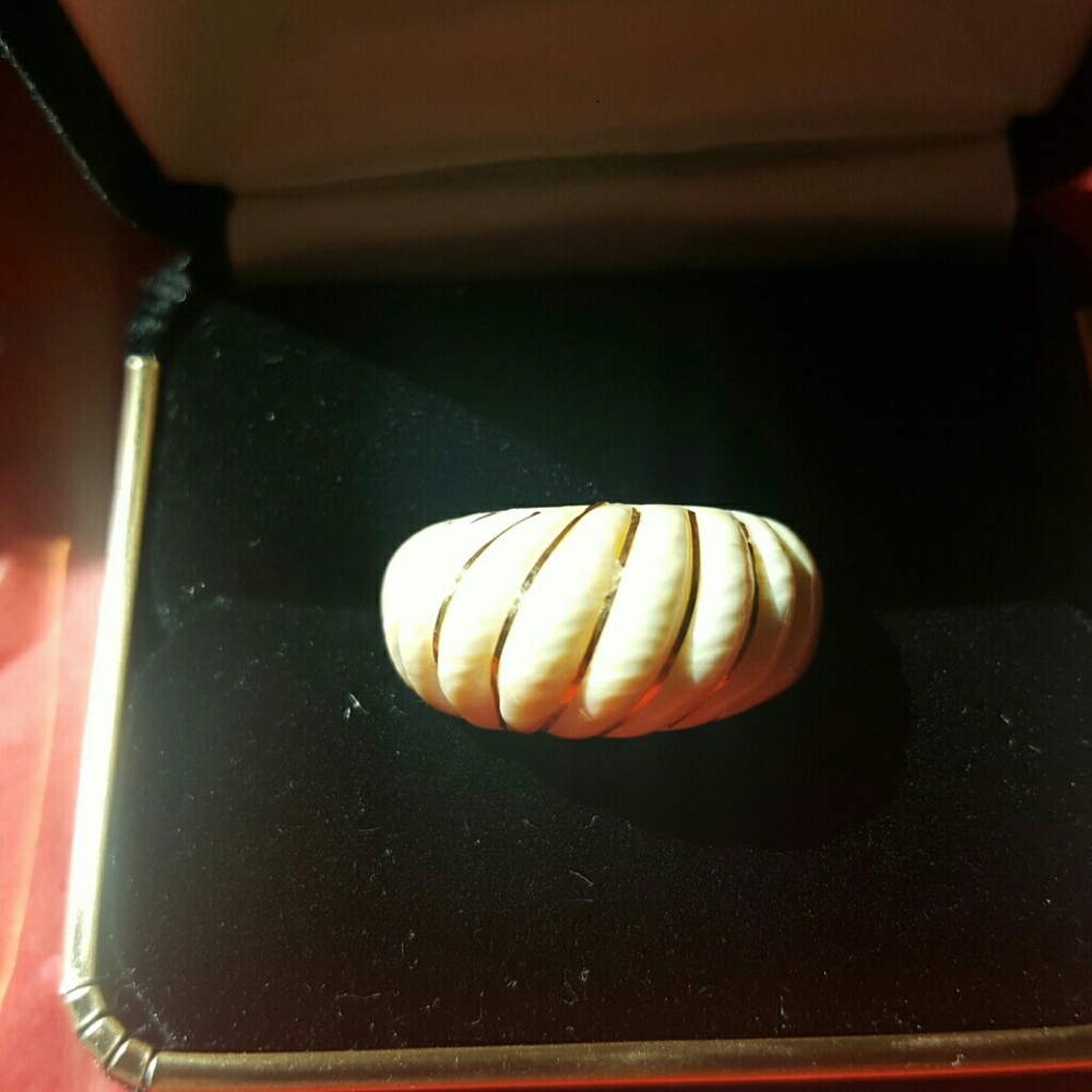 For @razzledazzle65 14k yellow gold and ivory ring