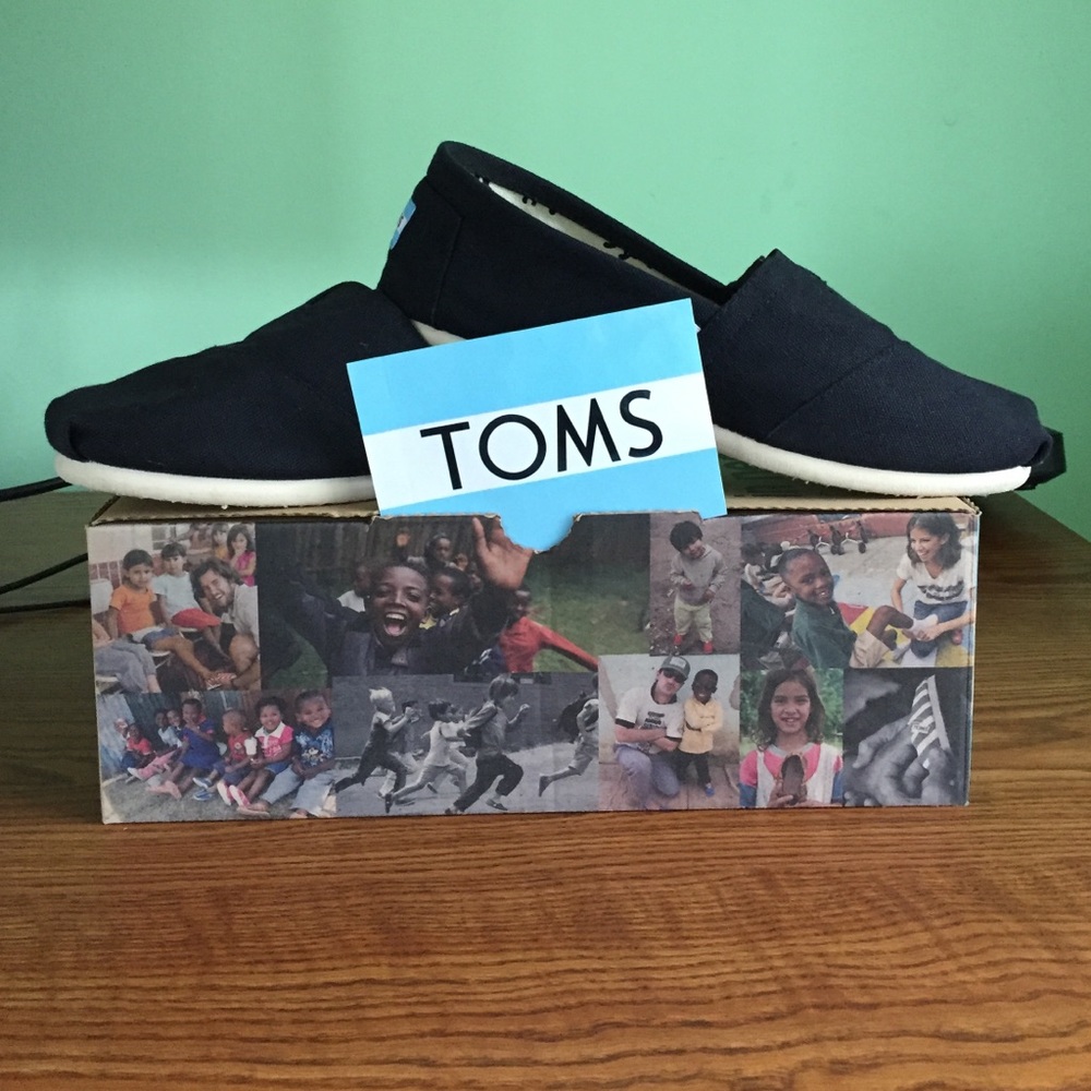 Black Toms