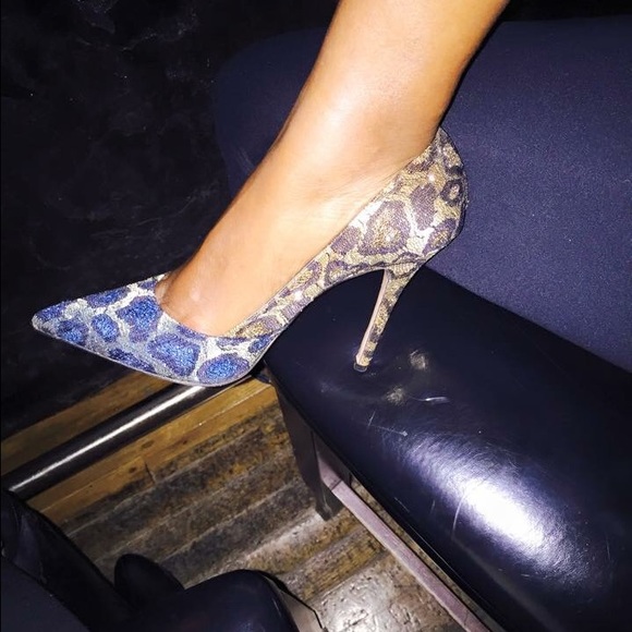 JEAN-MICHEL CAZABAT
Jacquard Erika Pumps - Picture 3 of 5