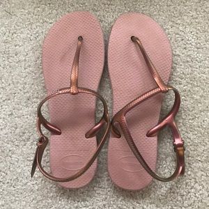 Havaianas Freedom sandals, dusty Pink. US 7.5-8.5