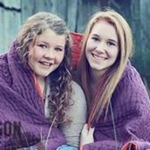 Meet your Posher, Angie