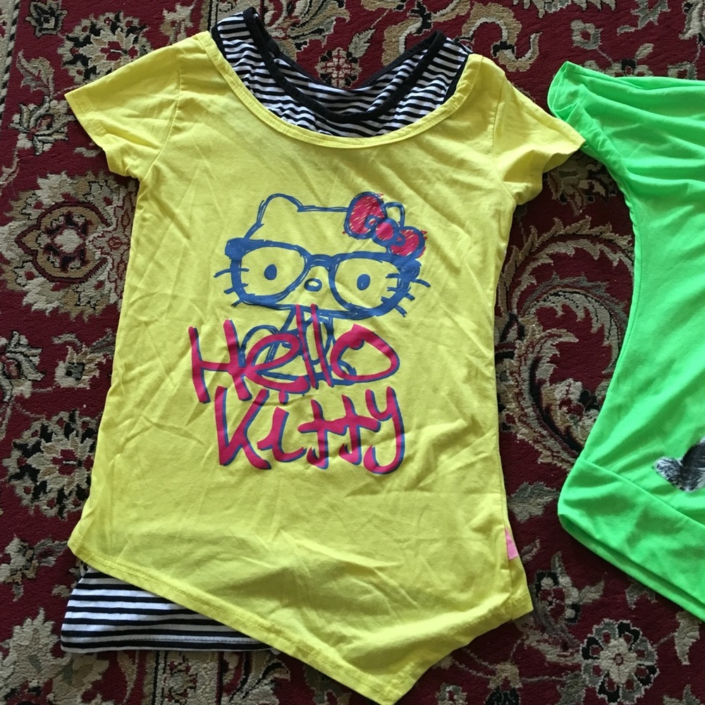 ⚡️💥👍 2 girls shirts size L - Picture 3 of 4