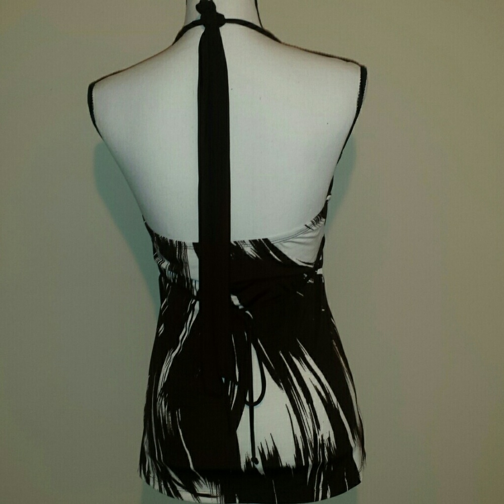 Classy halter!!! - Picture 3 of 3