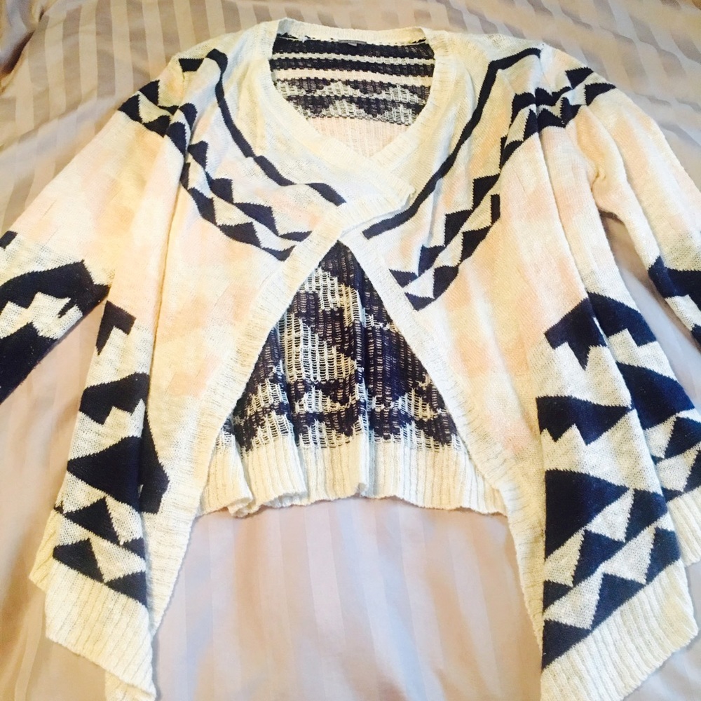 Sweater - Picture 2 of 2