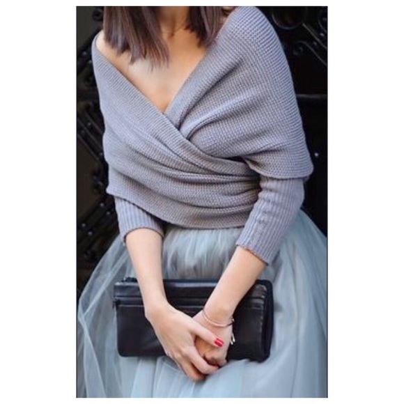 NEW! Wrap sweater. Also, a scarf with sleeves - Picture 8 of 8