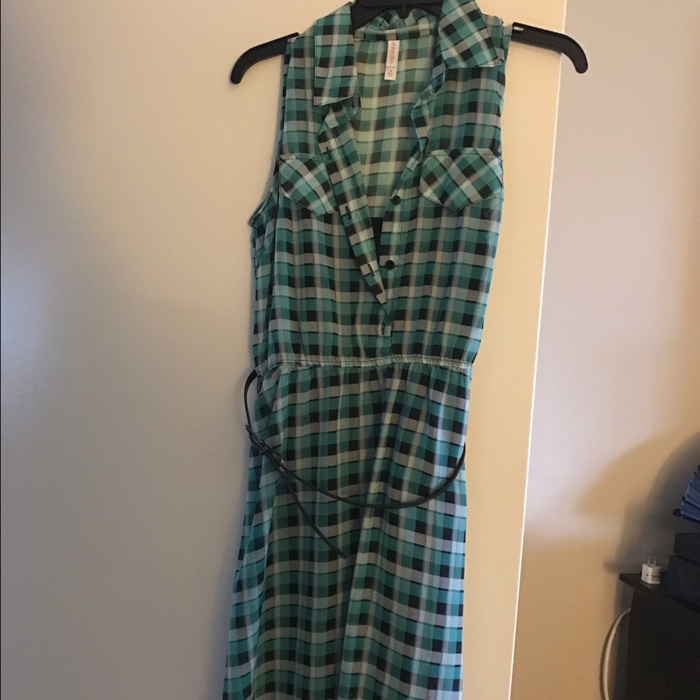 Junior dress