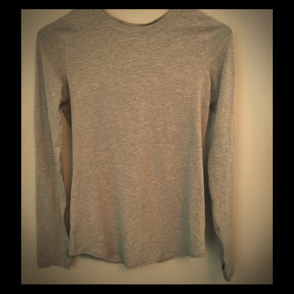 Ivivva Grey long sleeve shirt