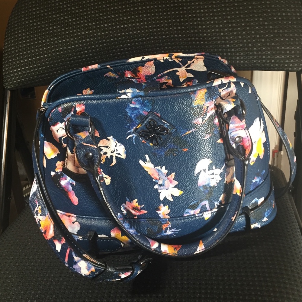 Simply Vera Wang Floral Satchel