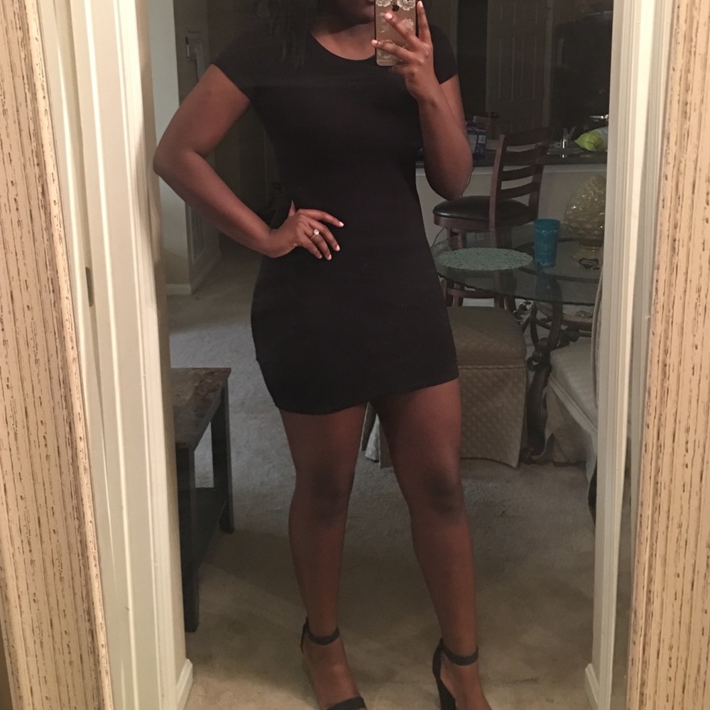 Forever 21 Short Sleeve Mini Dress