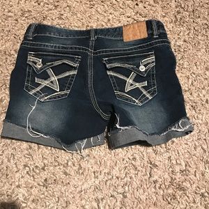 Size 11 amethyst shorts