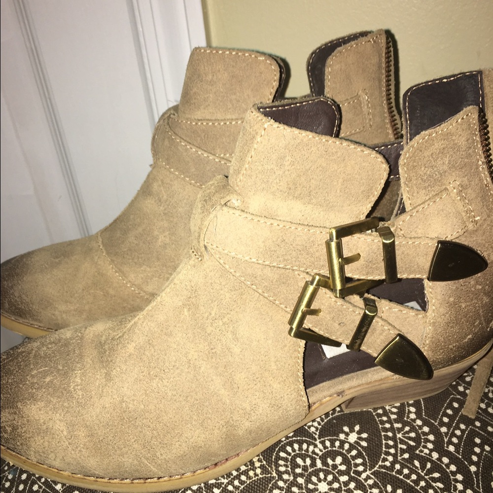 Steve Madden boots - Tan Leather