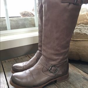 FRYE Veronica Slouch Tall. Size 10.