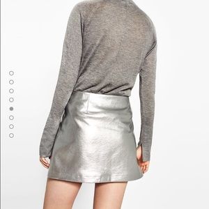 Zara Skirts - 🆕 Zara woman short metallic skirt - silver Zara Skirts - 🆕 Zara woman short metallic skirt - silver