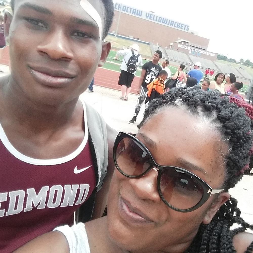 Meet your Posher, Sheka