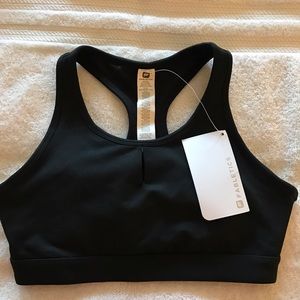 Black sports bra