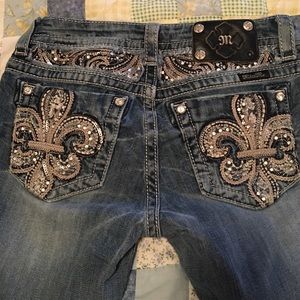 Miss Me size 27, slim bootcut jeans