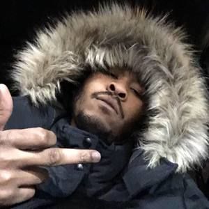 Meet your Posher, Pierre