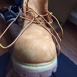 Men's wheat timberlands