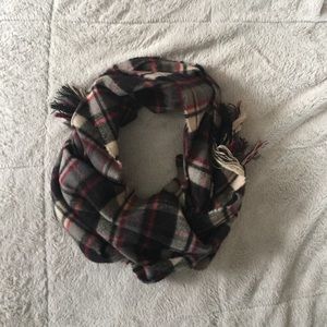 Burgundy plaid Scarf