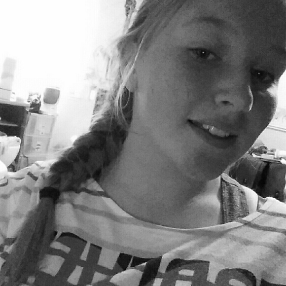 Meet your Posher, Jamee - Picture 1 of 1