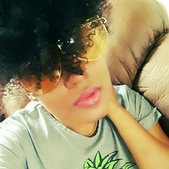 Retro Sunglasses - Picture 5 of 6