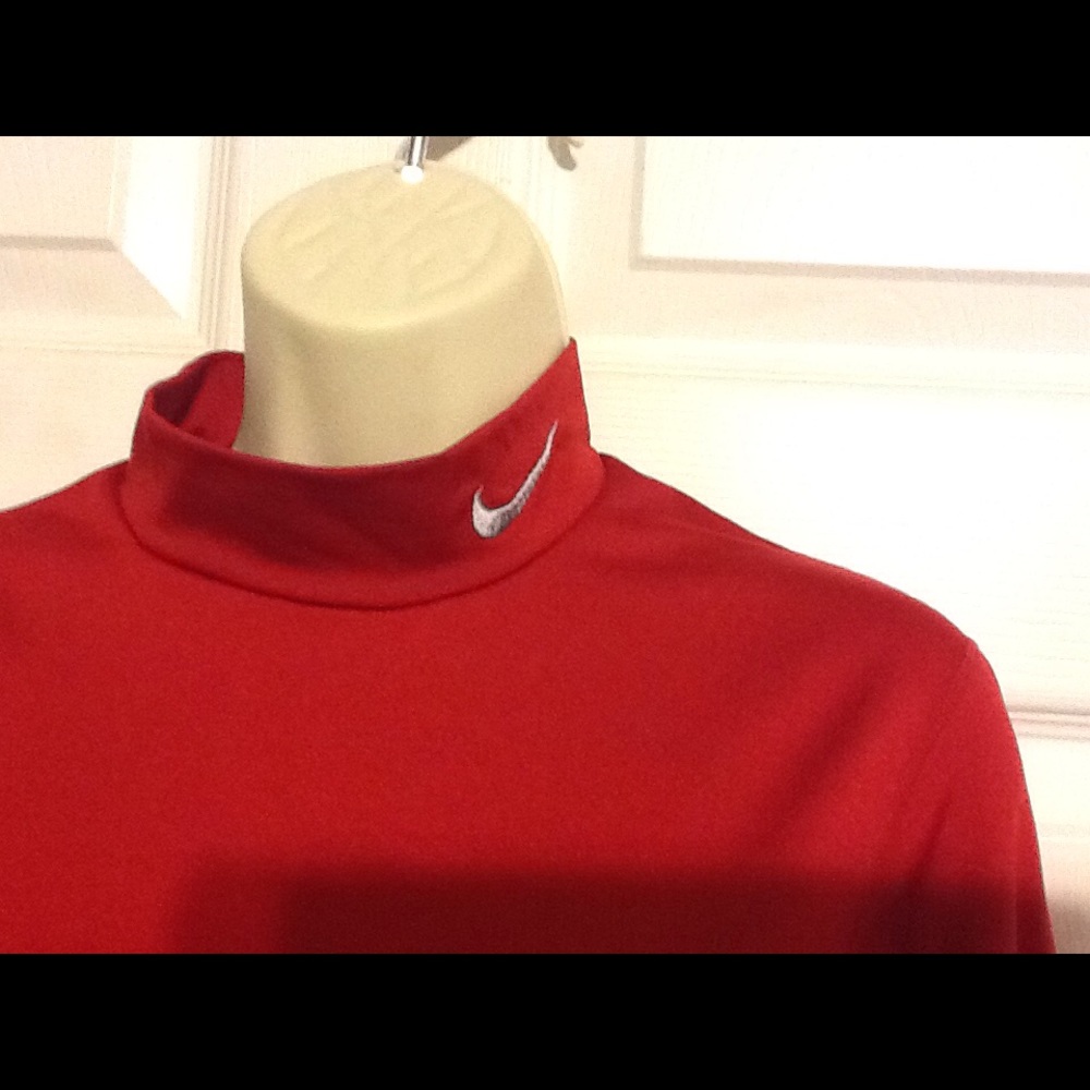Nike long sleeve pro combat shirt. - Picture 2 of 4