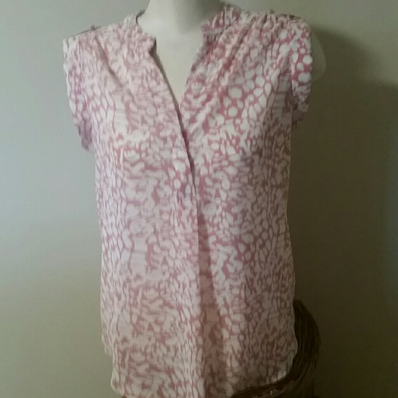 Pink white floral sheer tank - Picture 1 of 2