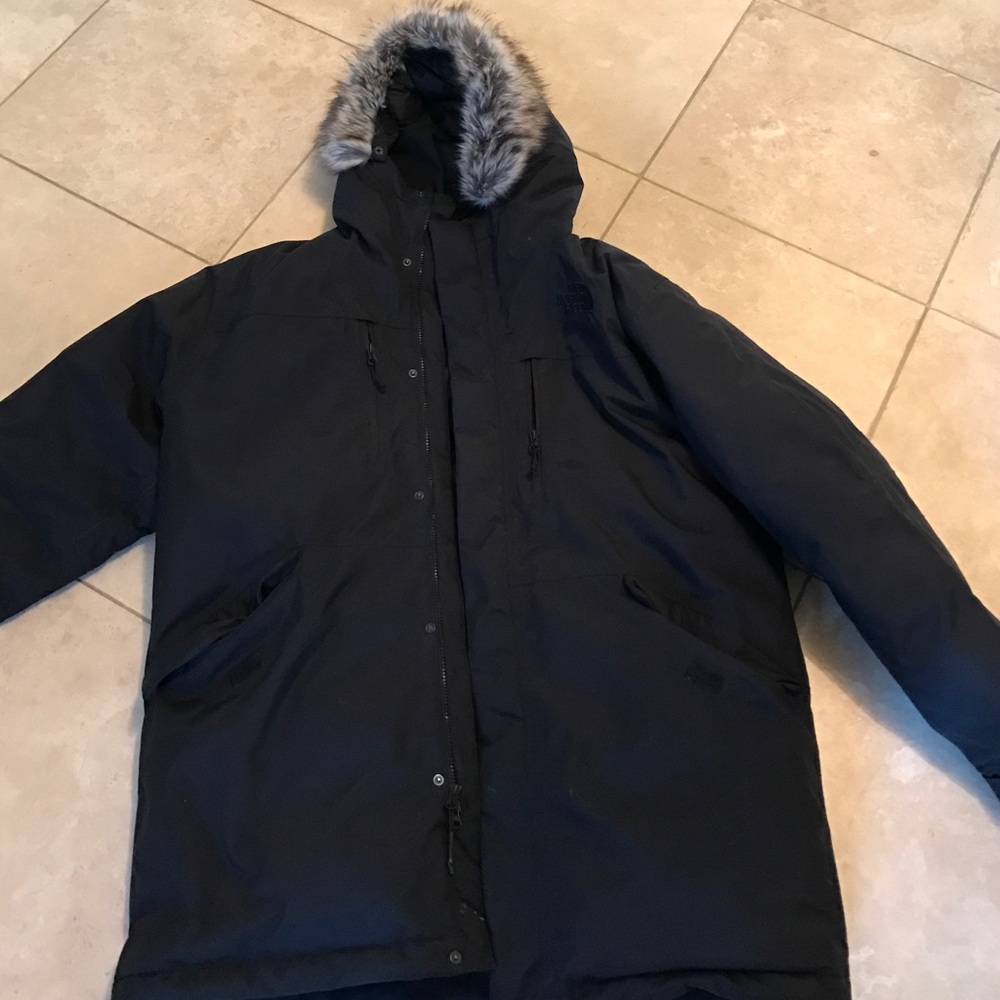 Men's The North Face black winter coat (XL)