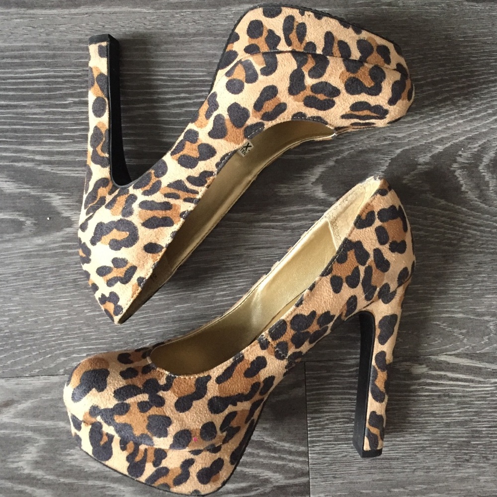 Target Mossimo leopard heels