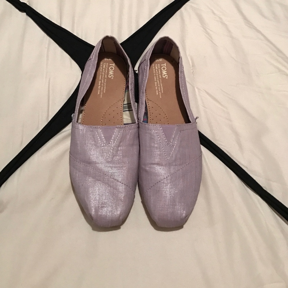 Toms