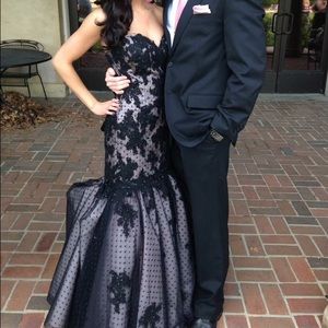 Prom dress! Black and champagne lace.