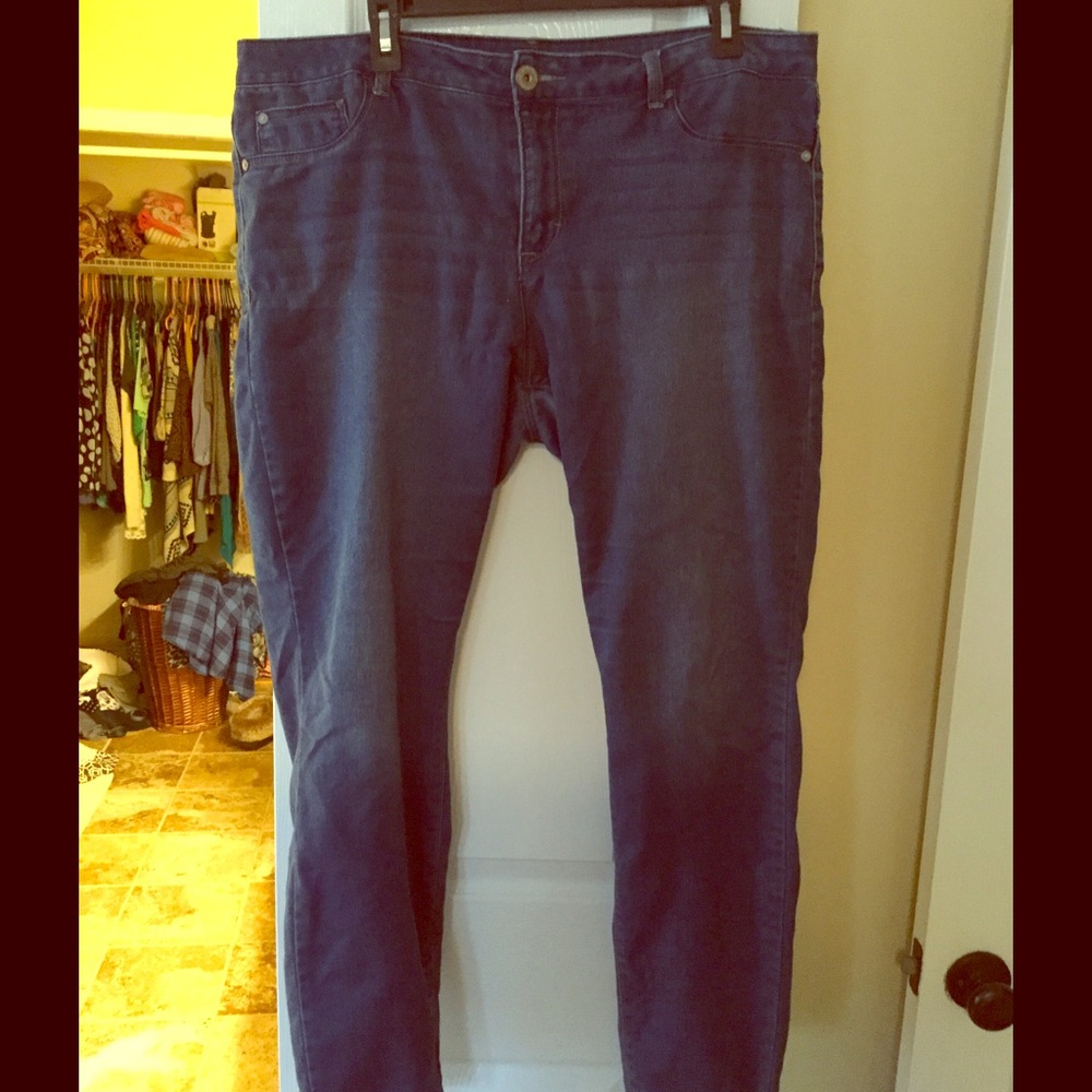 Jeans size 16
