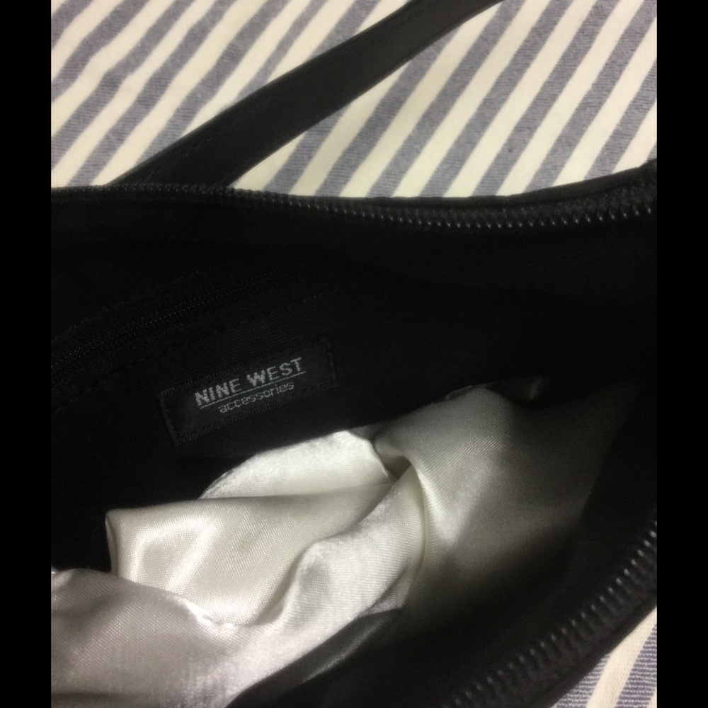 Purse - Picture 4 of 4