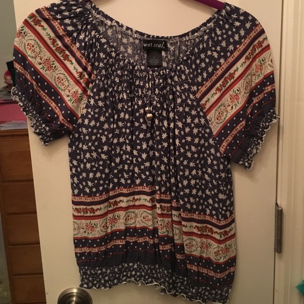 Peasant blouse with flowery design