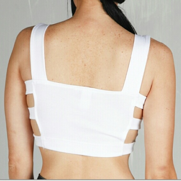 💋LAST 1💋White sporty crop top - Picture 2 of 4