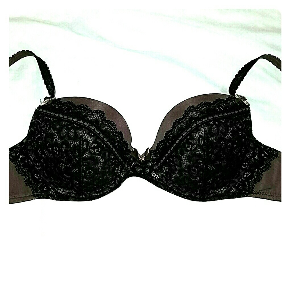 Adore Me  "Arlene Pushup"