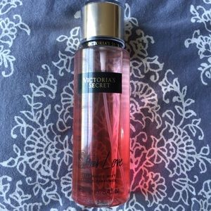 Victoria's Secret Sheer Love fragrance mist