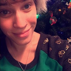 Meet your Posher, Alyssa