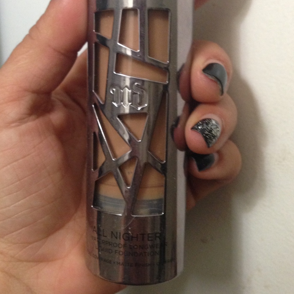 Urban decay all nighter 8.0 foundation
