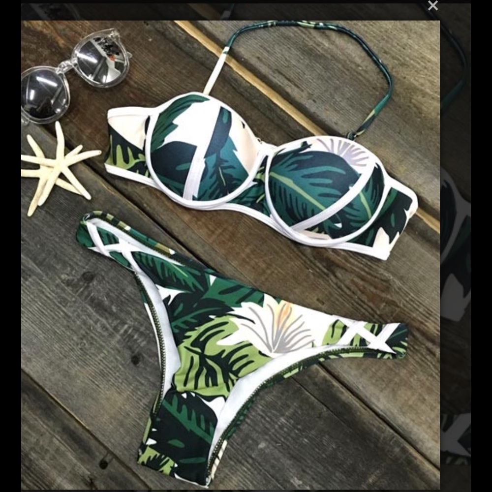Cupshe Tropical Forests Halter Bikini
