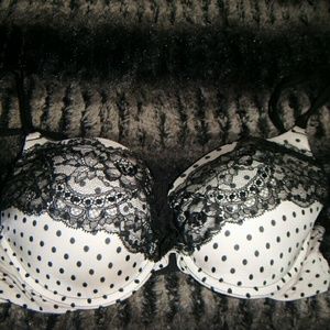 Victorias Secret Bra 34C