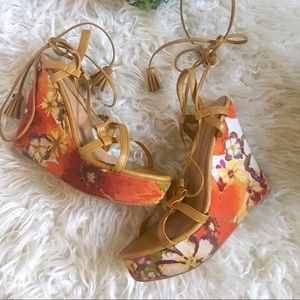 🌻Summer Wedge Platform SZ8 LaceUp🌻