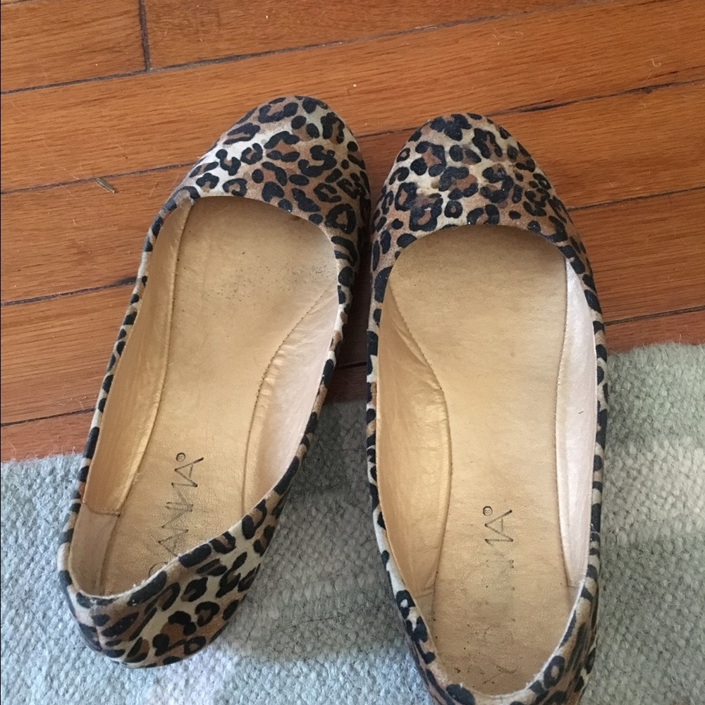Faux leopard print flats. Size 6.5