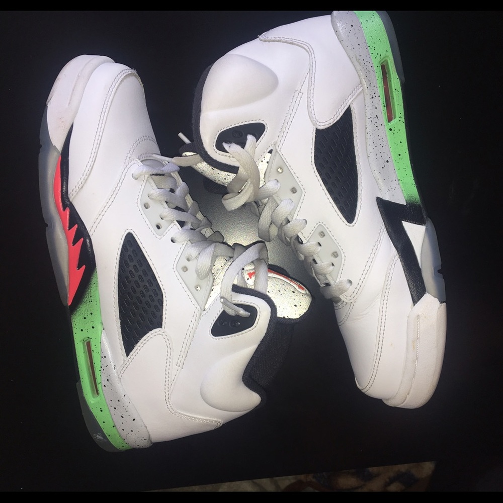 Retro Jordan 5 poison green