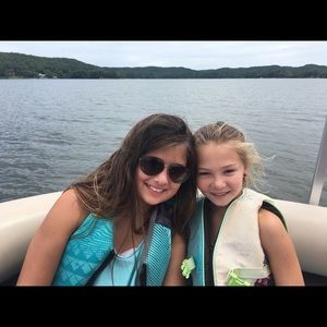 Meet your Posher, Meredith