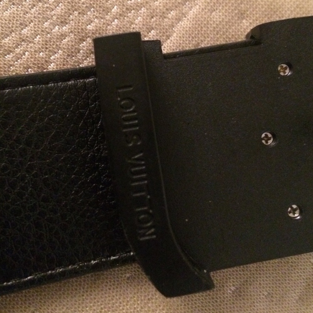 Louis Vuitton Belt - Picture 2 of 4