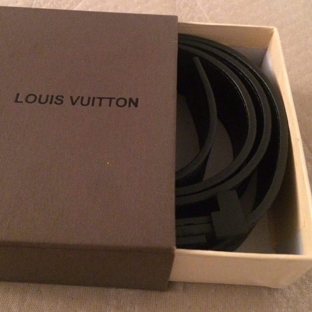 Louis Vuitton Belt - Picture 4 of 4